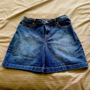 Gloria Vanderbilt shorts